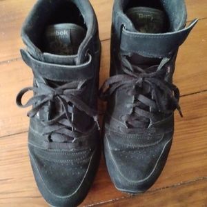 Men's High Top Reebok Shoes 10.5